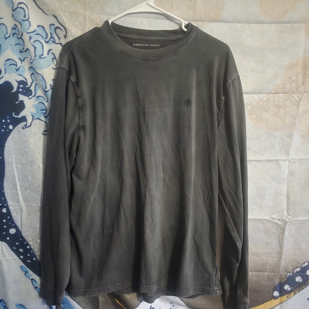 American Eagle Outfitters Men's Dark Gray Long Sleeve Tee